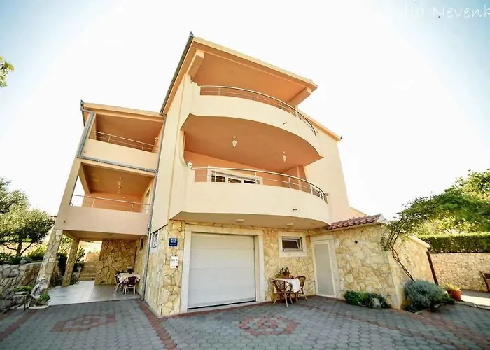 - Sibenik Riviera 7182 * Rogoznica (Sibenik-Knin)