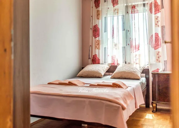 - Sibenik Riviera 7182 * Rogoznica (Sibenik-Knin)