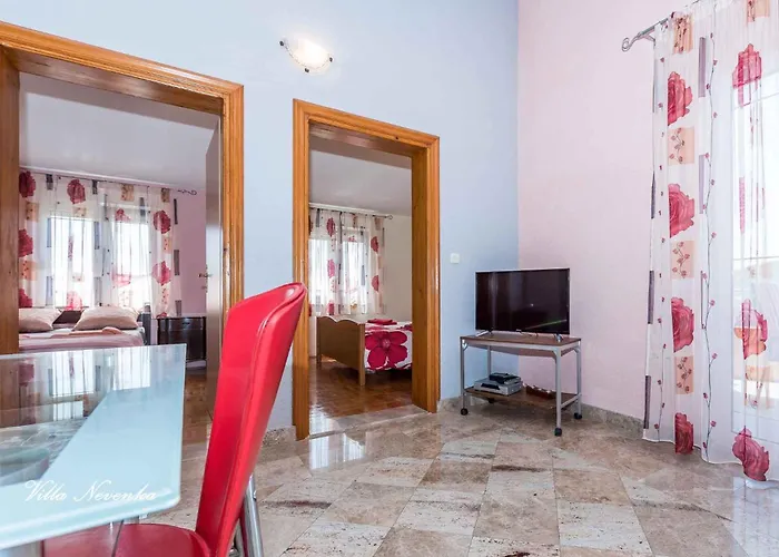 - Sibenik Riviera 7182 Lejlighed Rogoznica (Sibenik-Knin)